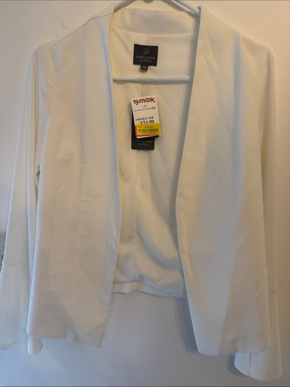 Adrianna Papell Women’s White Open-Front crepe jacket